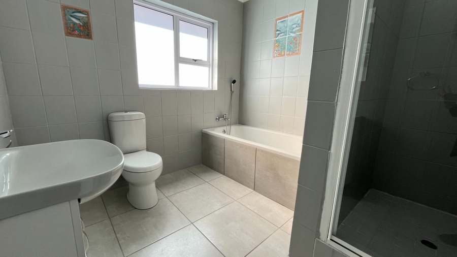 4 Bedroom Property for Sale in Dana Bay Western Cape